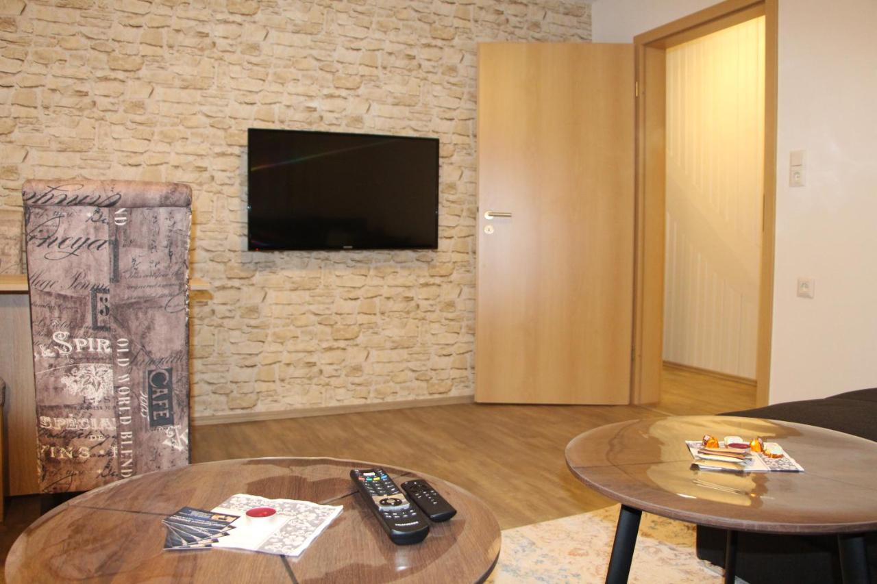 Ermis Apartments Metzingen  Exteriör bild