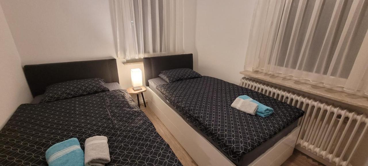 Ermis Apartments Metzingen  Exteriör bild